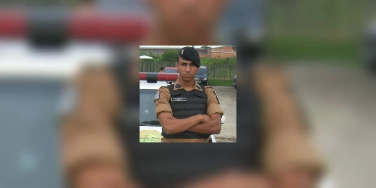 Policial militar é morto a tiros quando chegava para atender ocorrência .