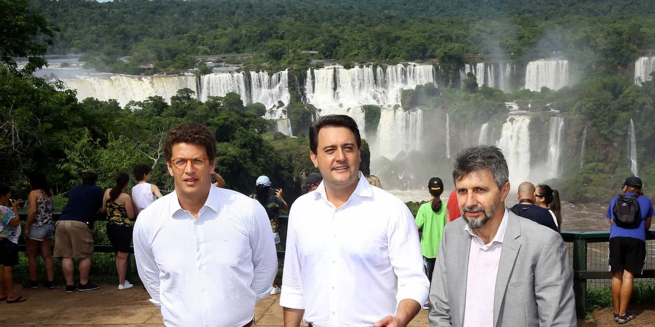 Durante evento em Foz do Iguaçu Ratinho Júnior cita as cachoeiras de Prudentópolis