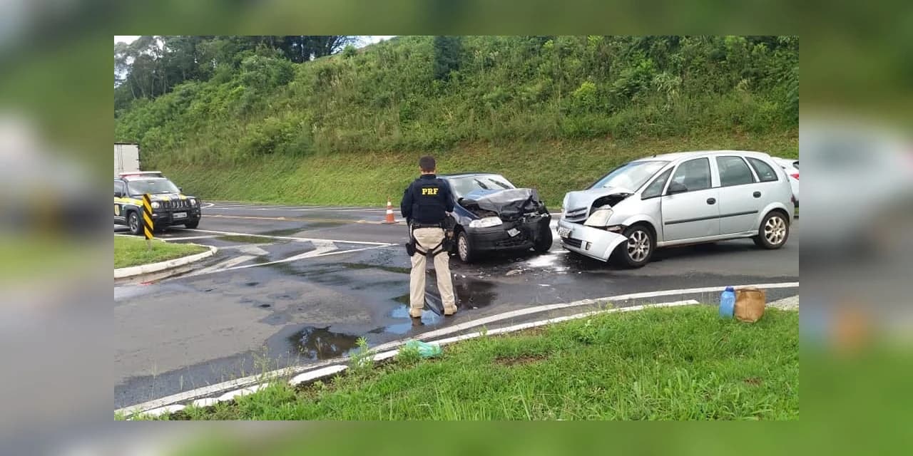 PRF atende colisão com cinco vítimas na BR277, em Irati