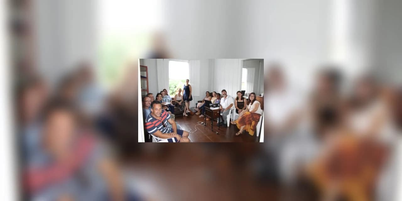 Guarapuava promove reunião com participantes do curso de atendimento ao turismo religioso.