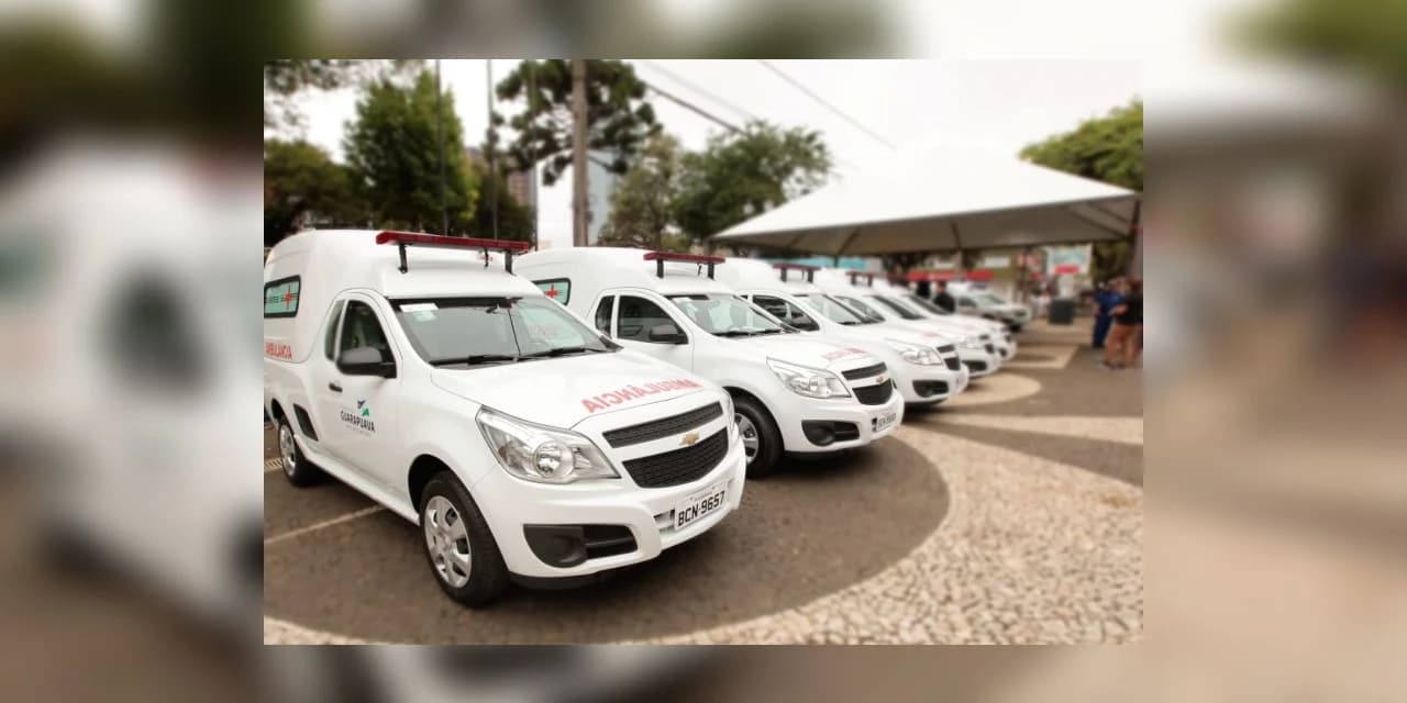 Cesar Filho entrega 7 ambulâncias à secretaria de Saúde