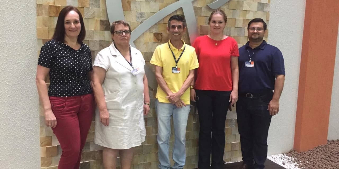 Docentes da FGP participam de formação pedagógica em Guarapuava.