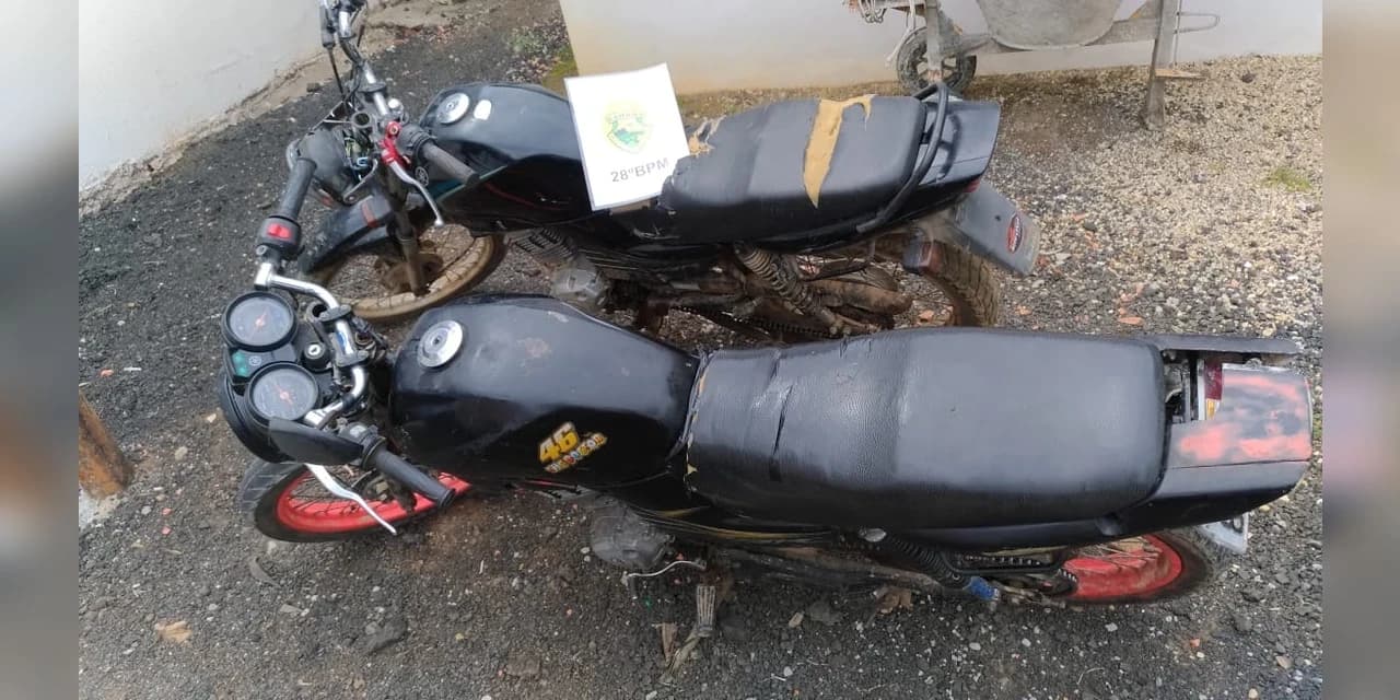 Dois elementos são presos com motocicletas furtadas em Witmarsum
