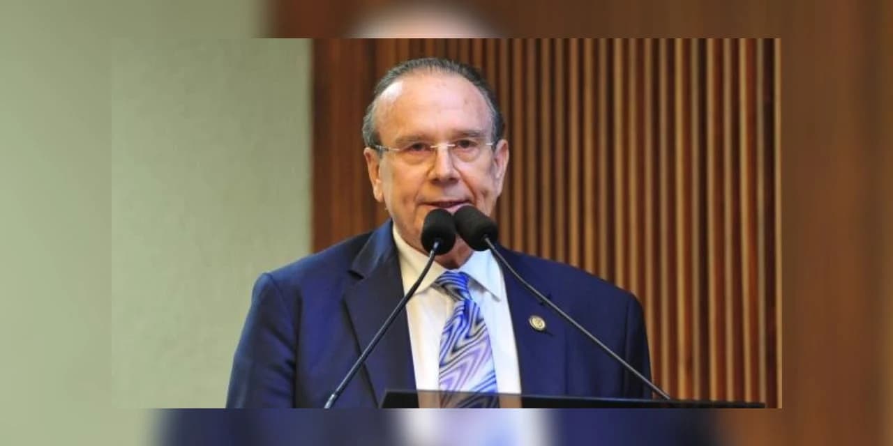 Deputado é condenado por usar dinheiro da Alep para imprimir 30 mil cartões de Natal e aniversário