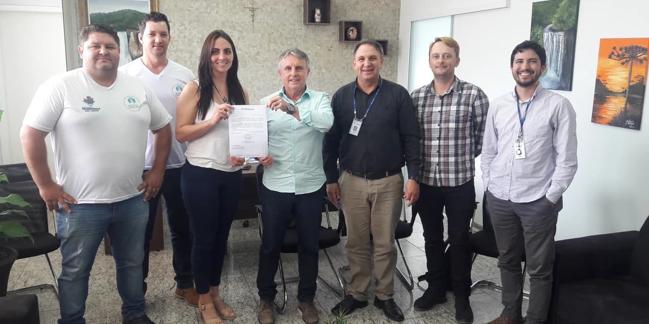Prefeito solicita a instalação de um novo sistema de abastecimento de água em Barra Vermelha.
