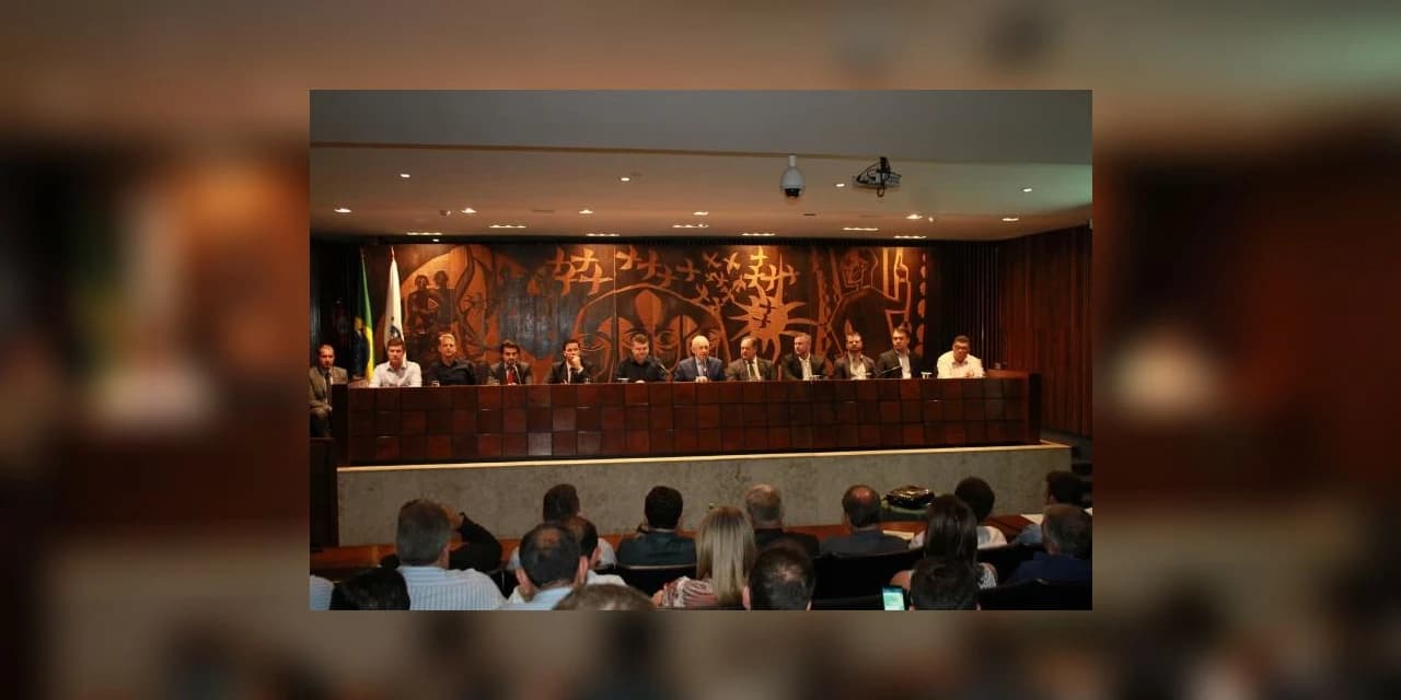 Traiano afirma apoio de deputados à marcha dos municípios a Brasília
