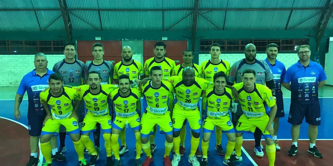 Prude Futsal vence a terceira fora de casa, a quarta consecutiva e agora é líder isolado