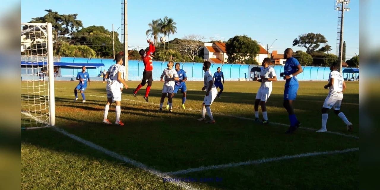 Nacional vence o Prudentópolis e mantém chance de classificação