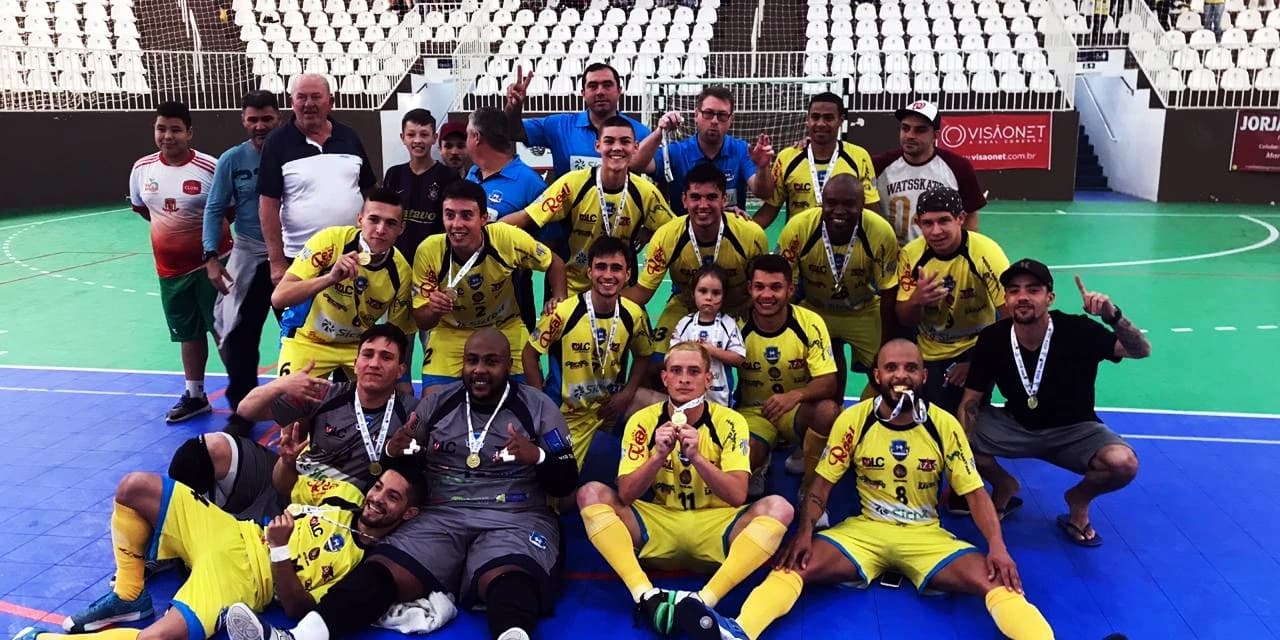 Prudentópolis é campeão no futsal masculino na fase regional dos jogos abertos do Paraná.