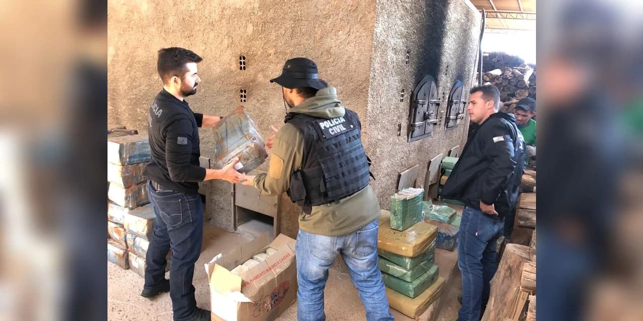 Polícia Civil de Laranjeiras do Sul incinera mais de 2,5 toneladas de maconha e mais de 16 quilogramas de crack