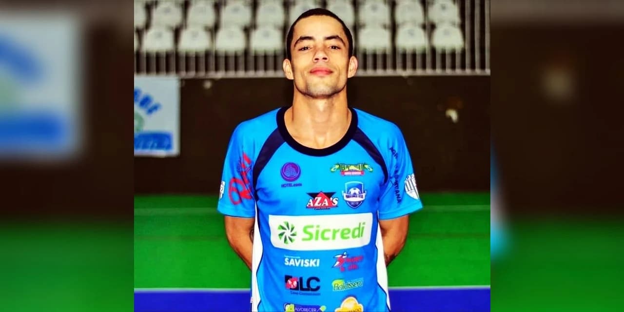 Artilheiro do time na série bronze de futsal, Beiço deixa o Prude Futsal
