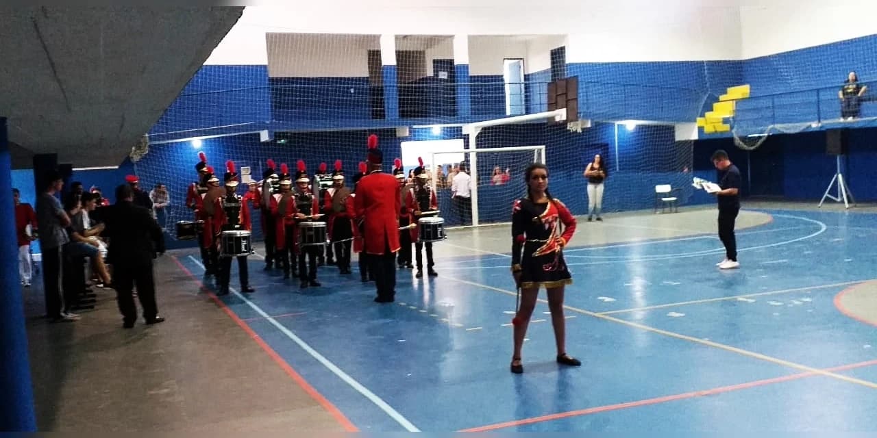 FANBACAP é campeã geral da categoria banda de percussão com liras em São Francisco do Sul, SC.