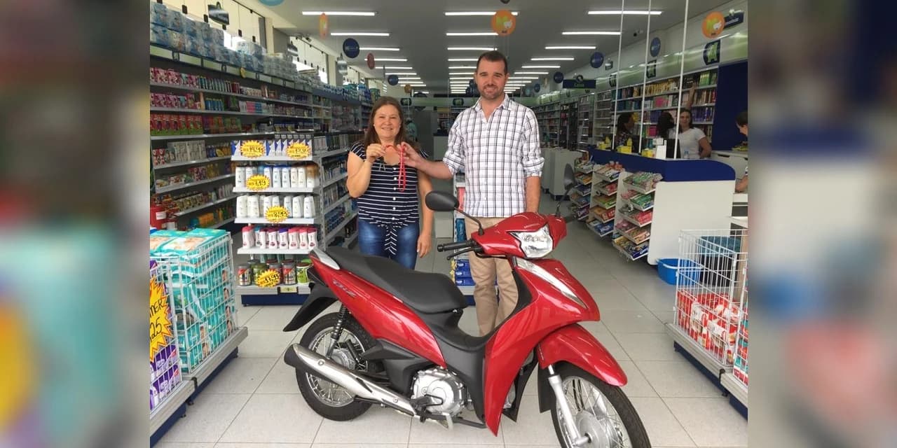 TV NOSSA GENTE: Lidia Pankevicz foi a ganhadora da promoção da Farmácia Alvorecer