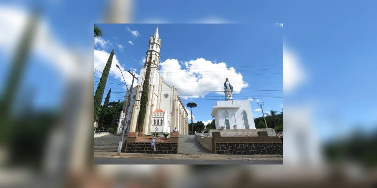 TV NOSSA GENTE- Prudentópolis recebe imagem de Nossa Senhora das Graças com quase 5 metros de altura.
