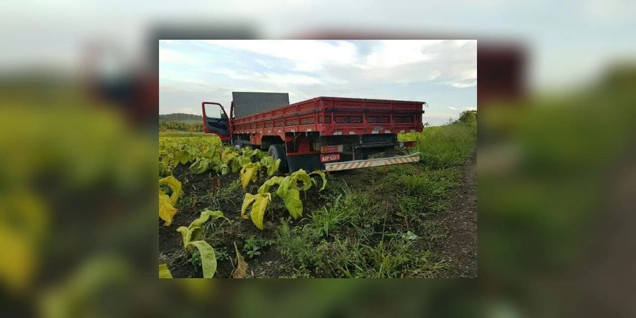Caminhão roubado é encontrado no interior de Prudentópolis