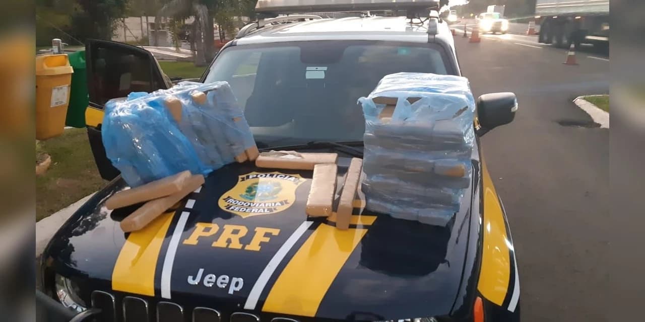 PRF realiza apreensão de drogas, em Irati