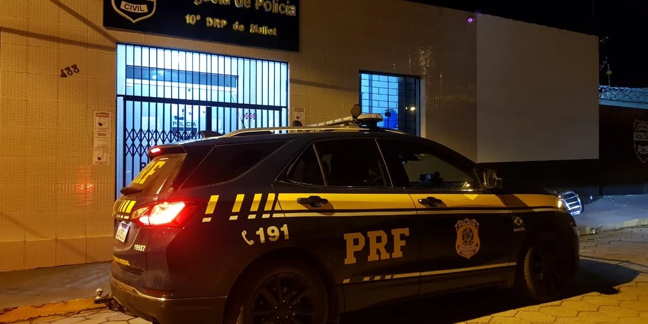 PRF prende condutor embriagado na BR 153 em Mallet