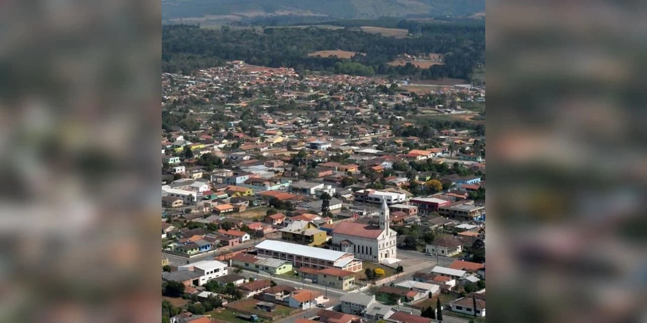 Através de telefone PM de Rebouças ajuda a salvar bebê engasgado