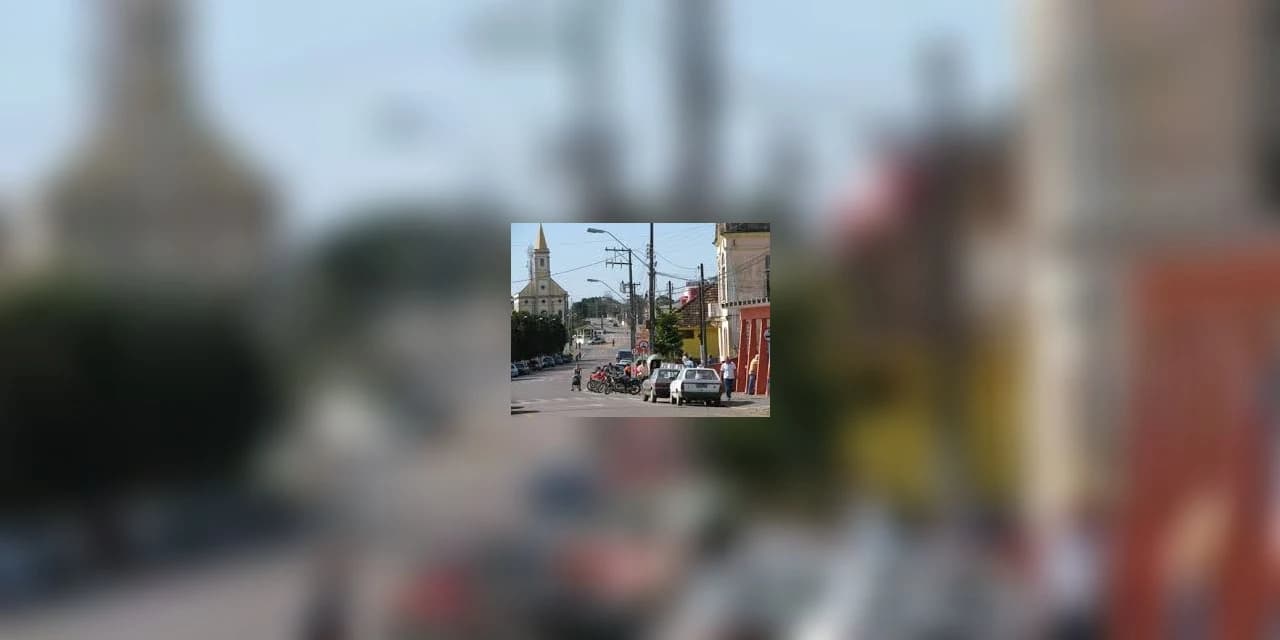 Em Teixeira Soares adolescente agride a mãe com uma tijolada.