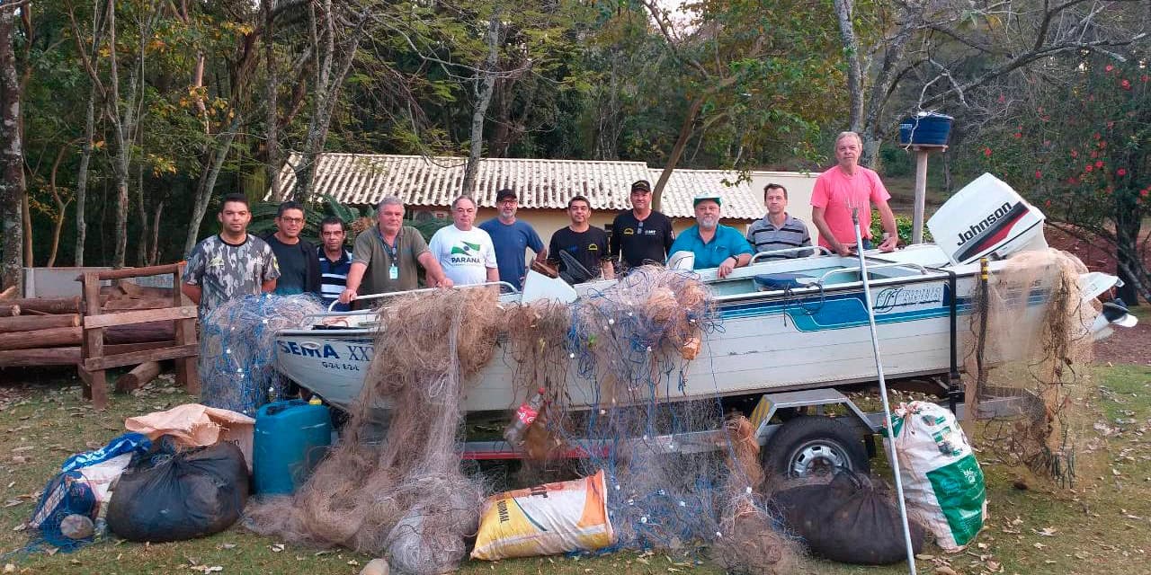 Materiais ilegais de pesca são apreendidos no Rio Paraná e afluentes.