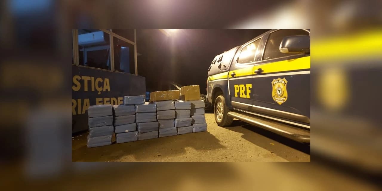 PRF apreende 1,3 tonelada de maconha durante a Operação Independência no Paraná.