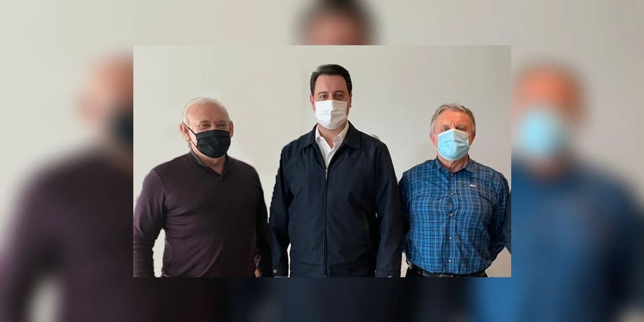 Ratinho Junior anuncia recursos para recape asfáltico da estrada que liga Prudentópolis a Linha Esperança.