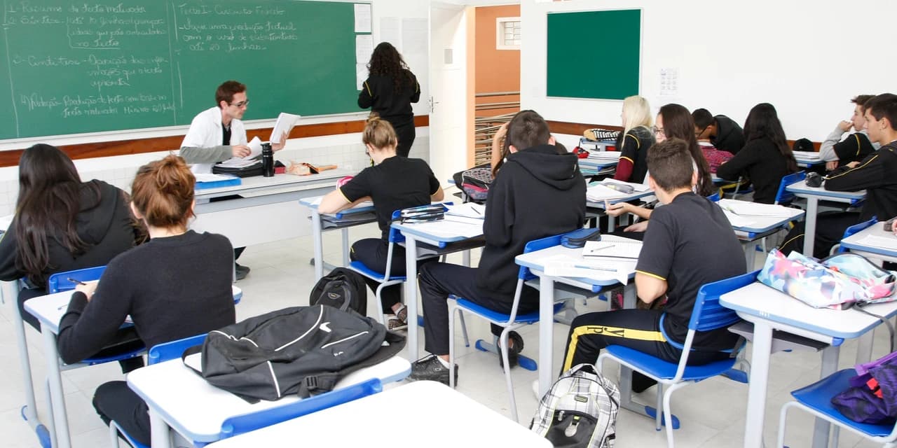 Rede estadual evoluiu em todas as notas na avaliação da educação básica