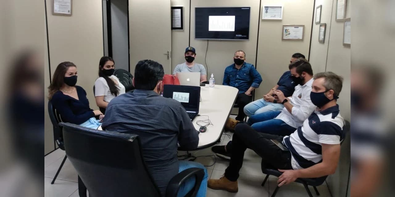 Abrabar pede que Curitiba siga exemplo de Londrina e libere bares e pequenos eventos.