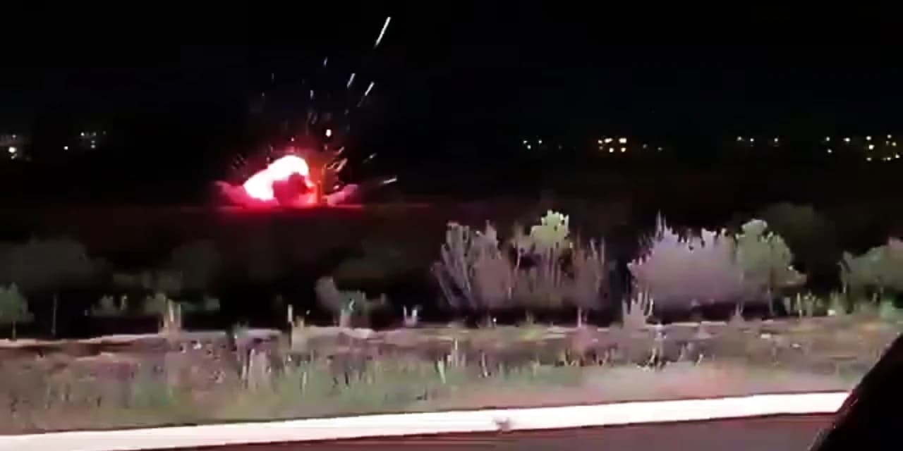 Vídeo: Esquadrão anti-bombas detona artefato explosivo encontrado em Guarapuava