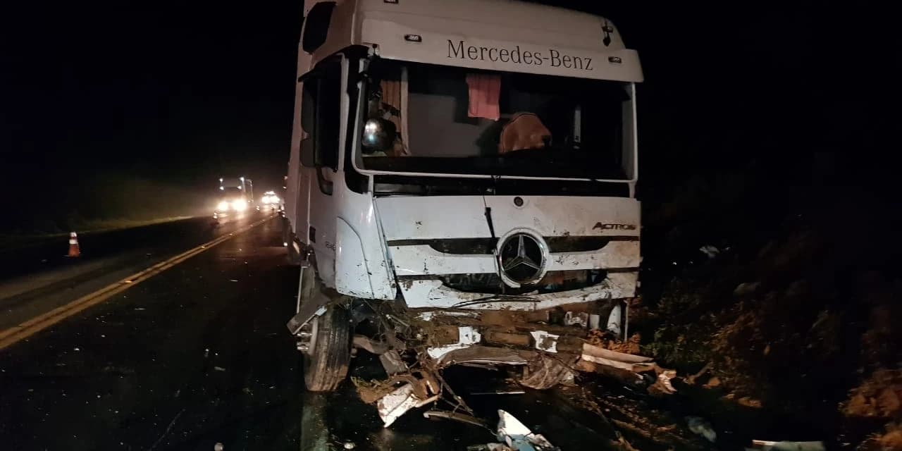 PRF atende acidente em Palmeira