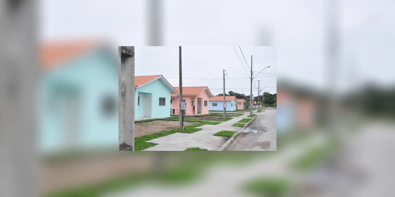 Projeto vai atender 34 famílias de Rio Azul com novas casas.