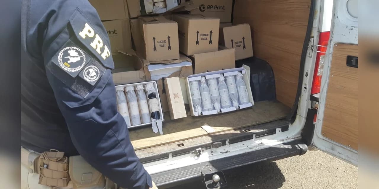 PRF realiza grande apreensão de bebidas importadas ilegalmente