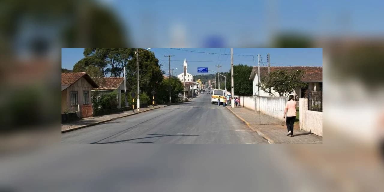 Em Rebouças Polícia Militar encontra mochila cheia de carnes furtadas
