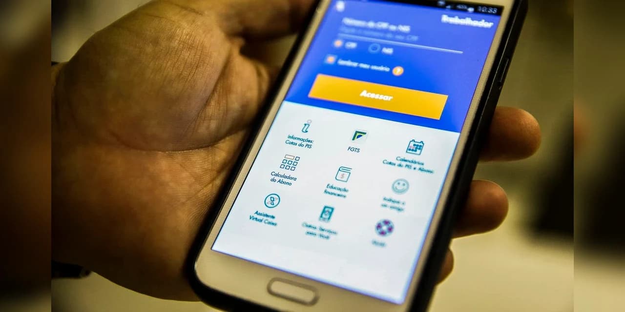 Trabalhador pode solicitar saque de R$ 1.045 do FGTS até quinta-feira
