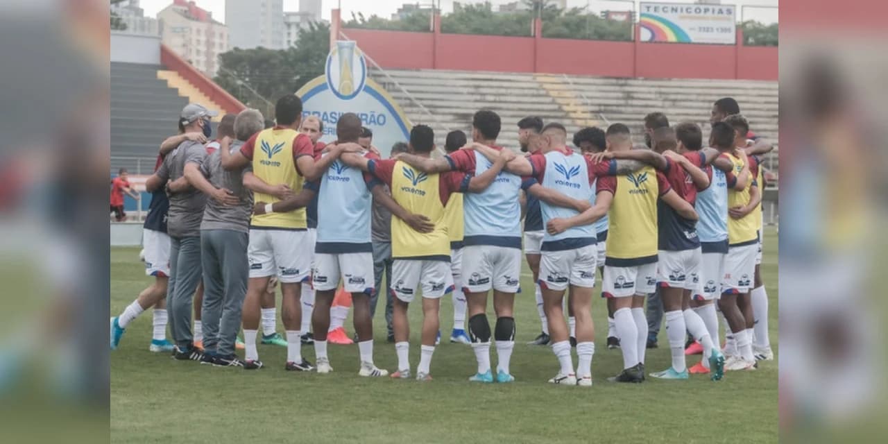 Paraná inicia 2021 com incertezas e risco de rebaixamento inédito para a Série C