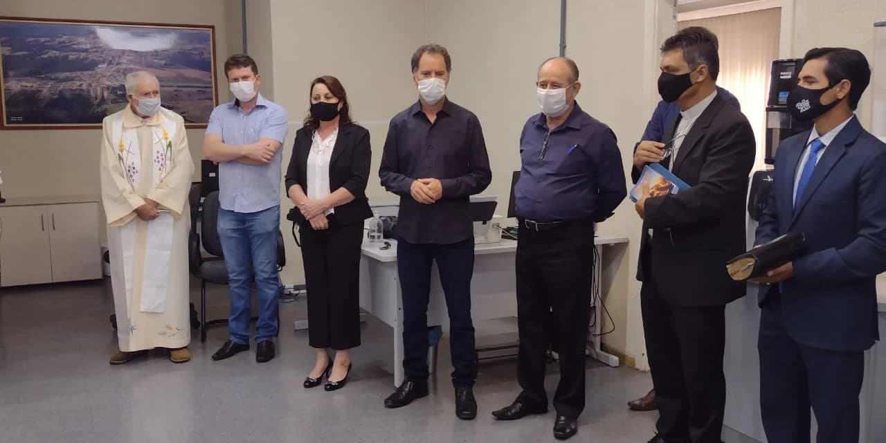 Prefeito Celso Kubaski realiza culto ecumênico pedindo benção para a nova gestão