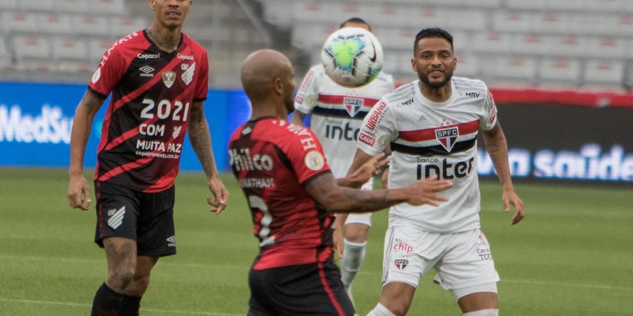 Athletico empata com o São Paulo na Arena e fica mais longe da Libertadores