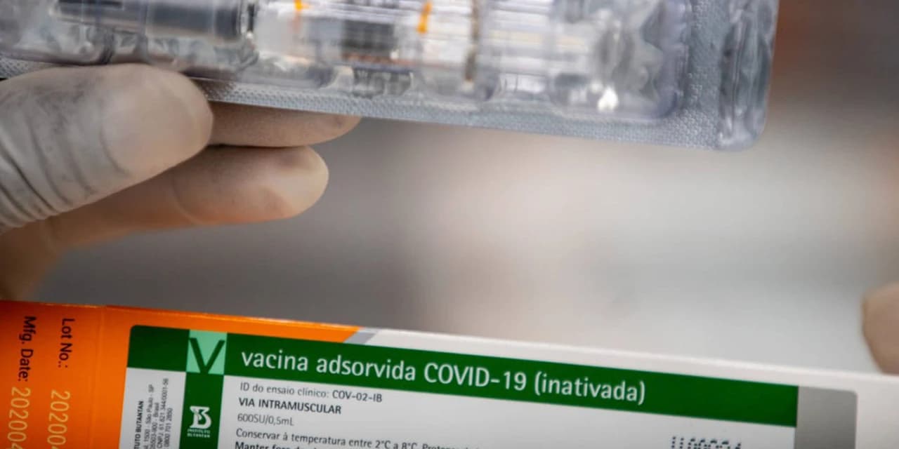 Procon-PR alerta sobre vacina falsificada para combater a Covid-19