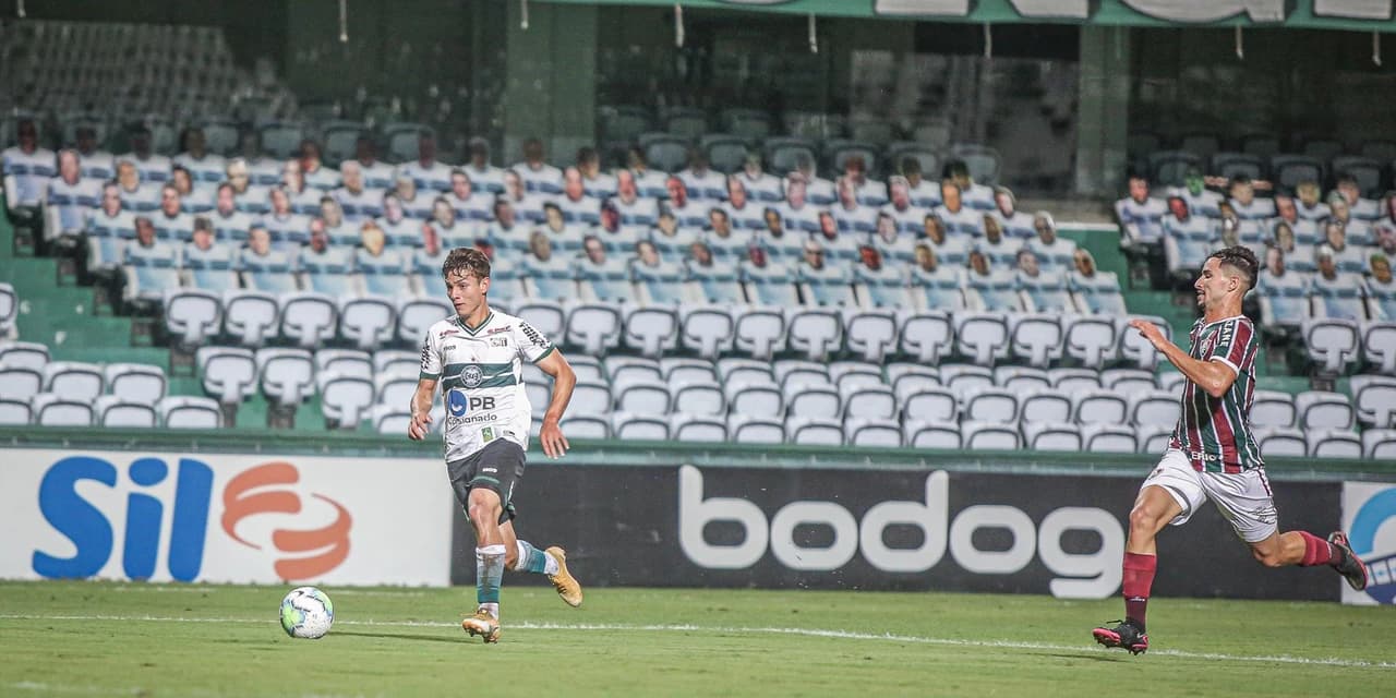 Coxa empata no Couto Pereira