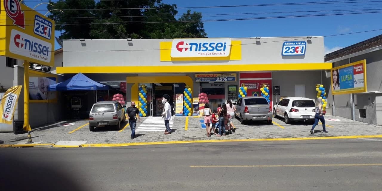 Rede de farmácias Nissei chega a Prudentópolis