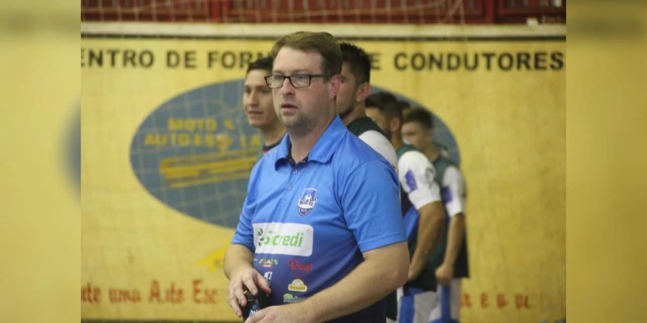 André Demczuk, ex-técnico do Prude Futsal assume secretaria de esportes em Irati