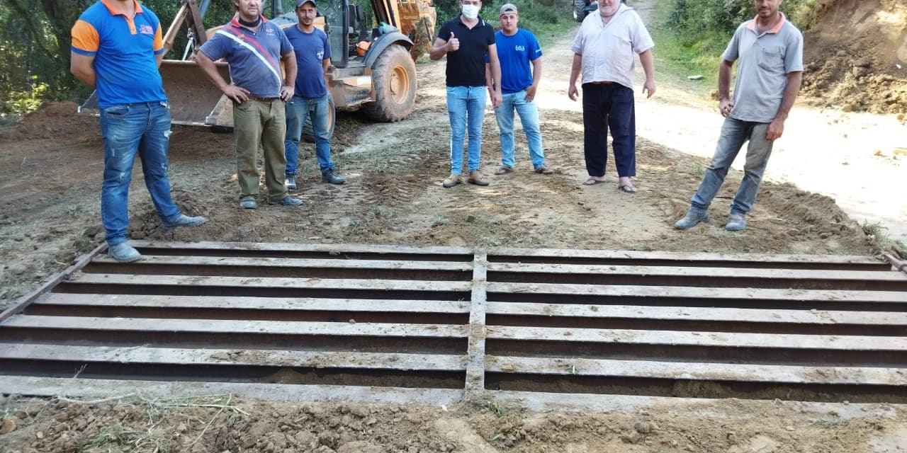 Prefeitura instala novos mata-burros no interior de Prudentópolis