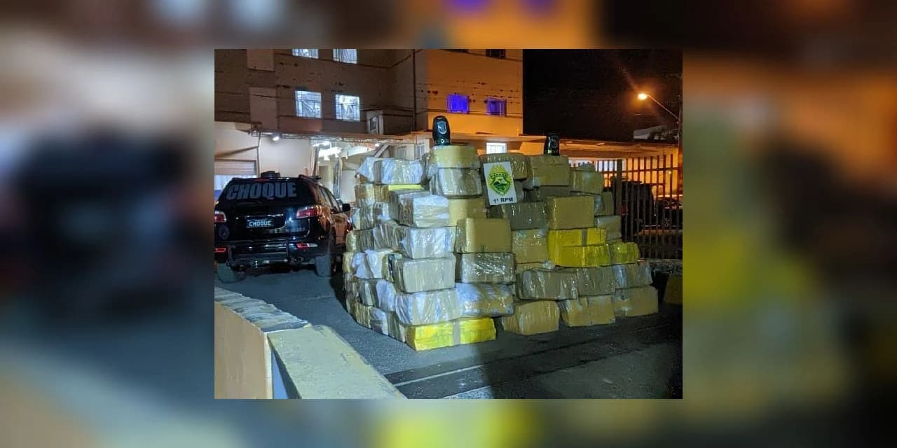 Em Prudentópolis polícia militar apreende carreta com 3,6 toneladas de maconha