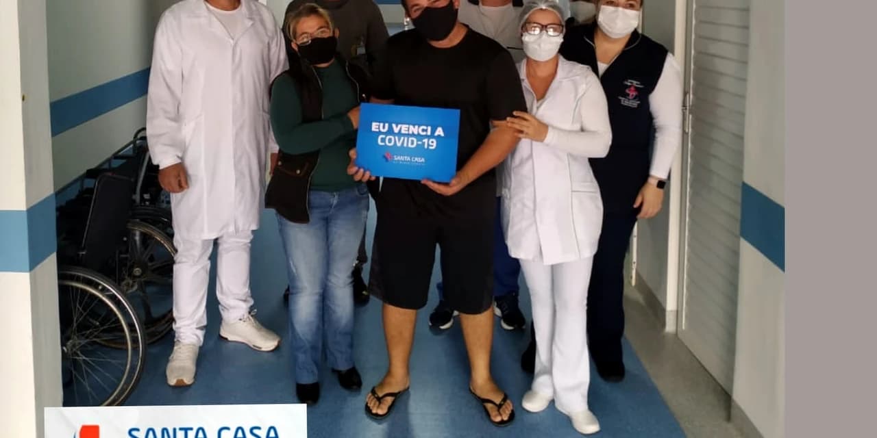 Covid-19: Santa Casa de Prudentópolis comemora recuperação de pai e filho