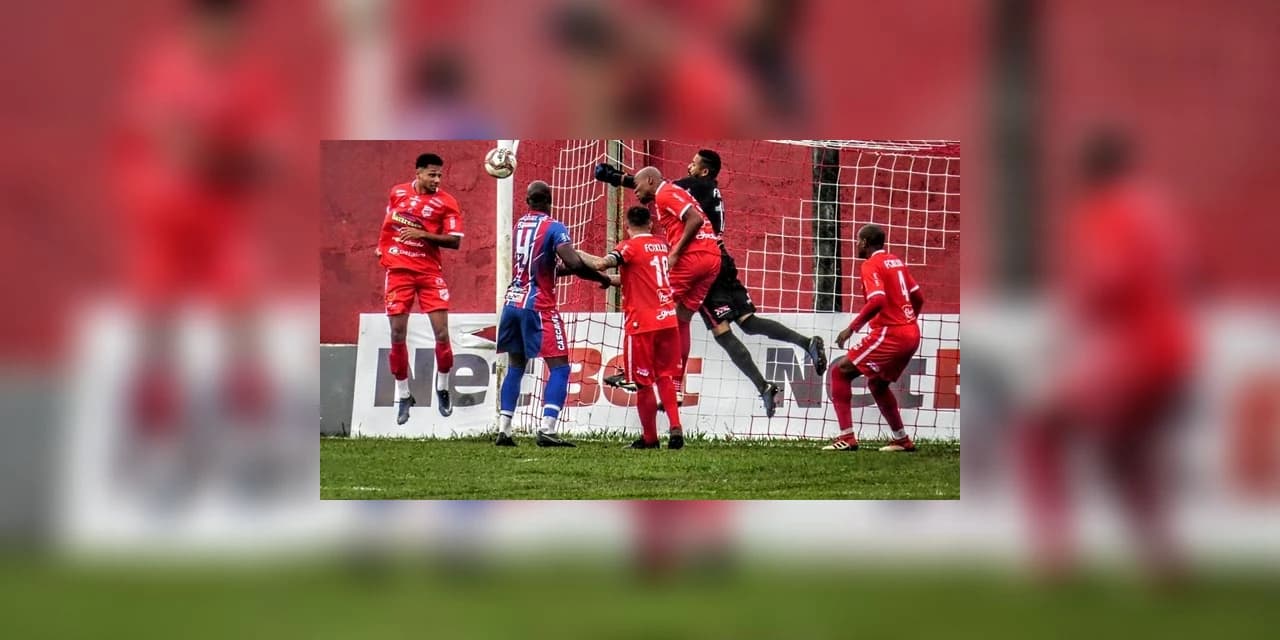 Cascavel CR vence o Rio Branco-PR em jogo de seis gols
