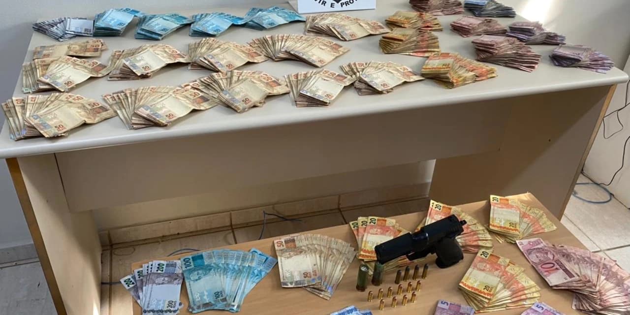 Durante operação de combate ao tráfico de drogas Polícia Civil de Ponta Grossa encontra R$135 mil reais