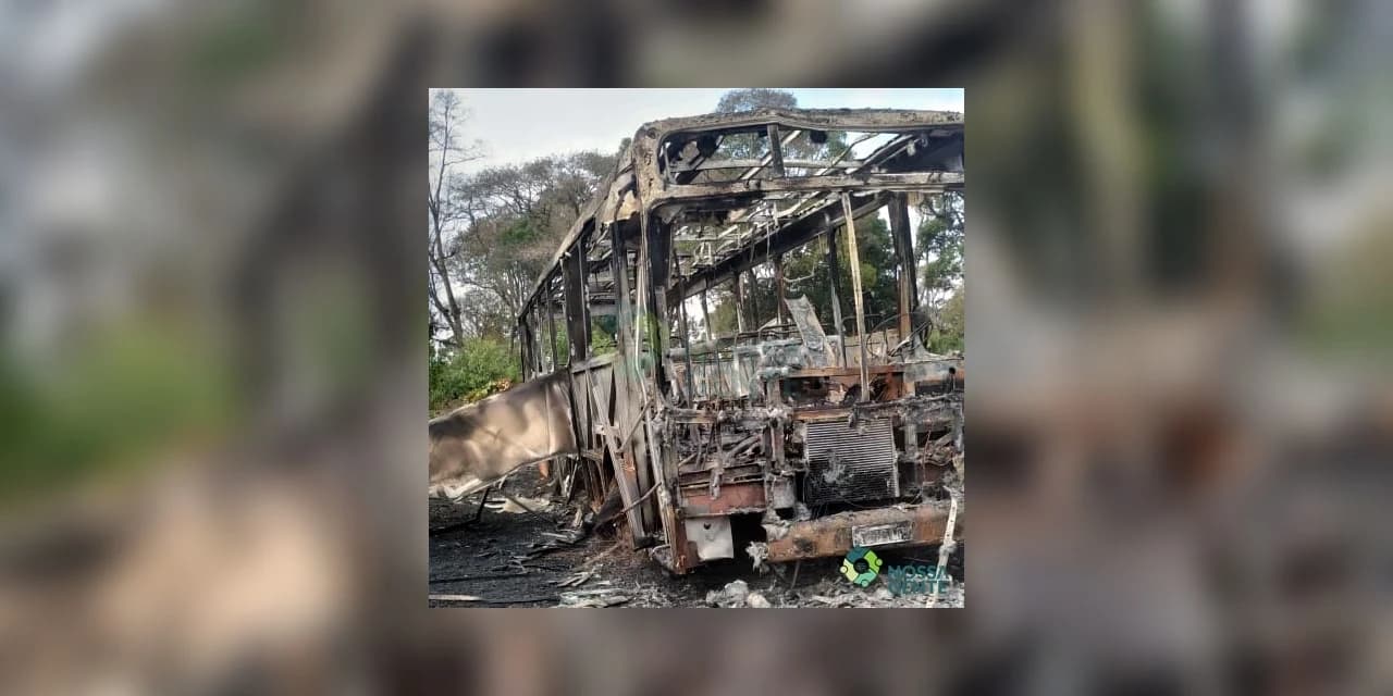 Empresário tem ônibus incendiado em Prudentópolis