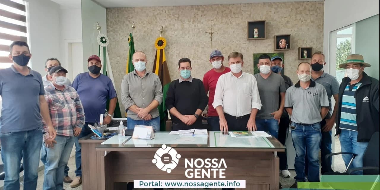 TV NOSSA GENTE: Comunidade de Queimadas vai receber melhorias nas estradas através de uma pareceria entre as prefeituras de Prudentópolis e Guamiranga