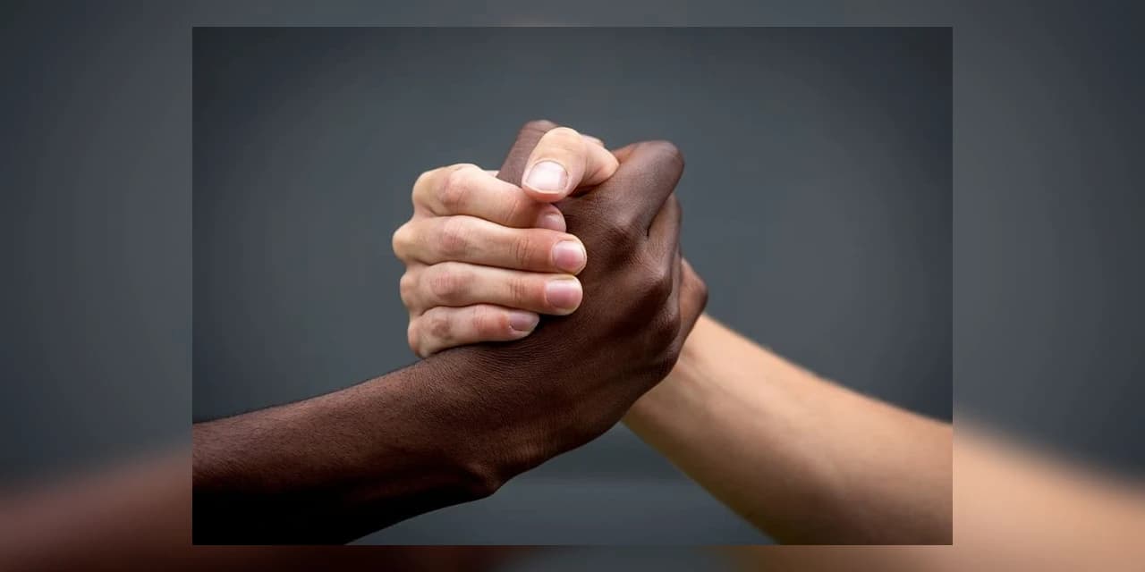 Médico sofre injúria racial dentro de hospital em Prudentópolis