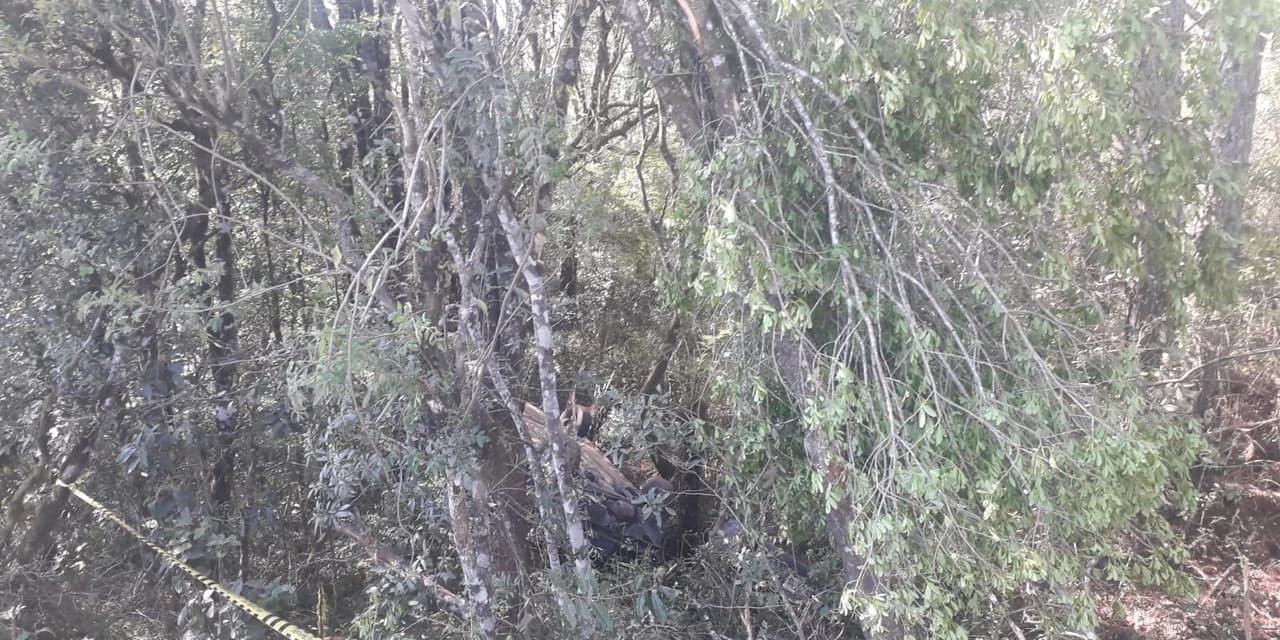 Mulher morre após capotamento no interior de Imbituva